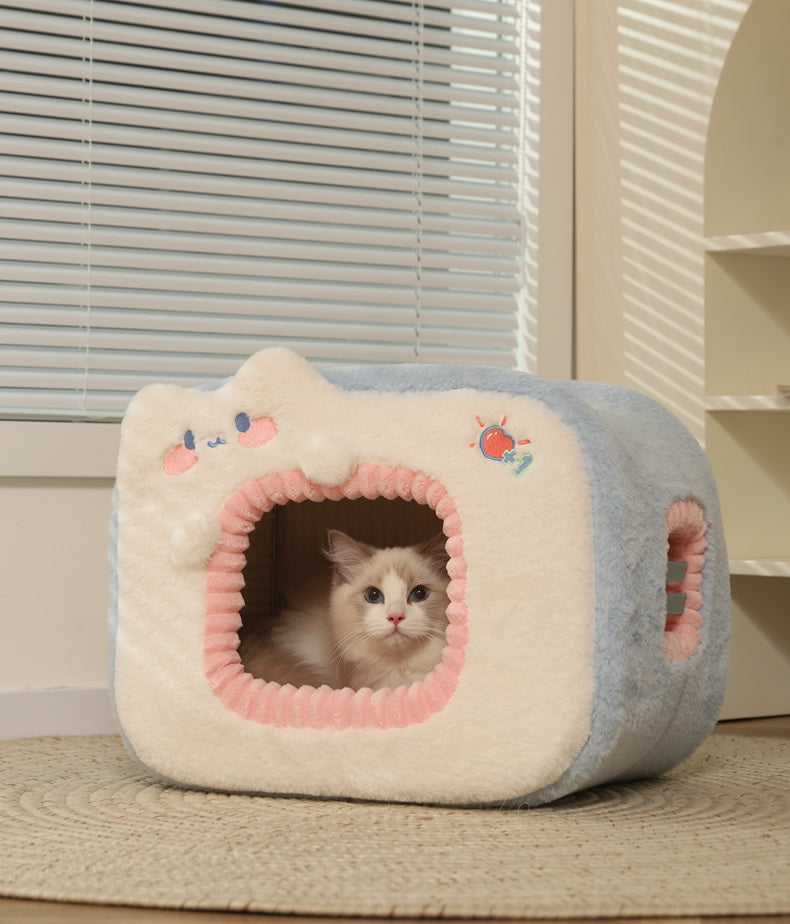 Camera Shaped Cat Nest