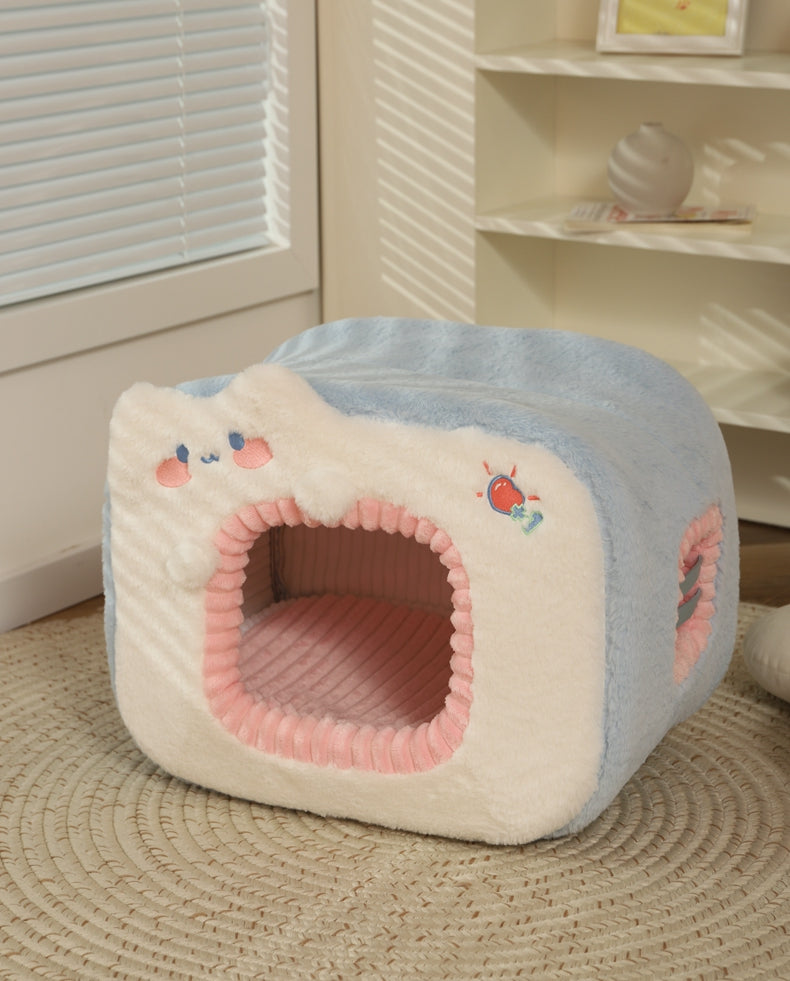 Camera Shaped Cat Nest