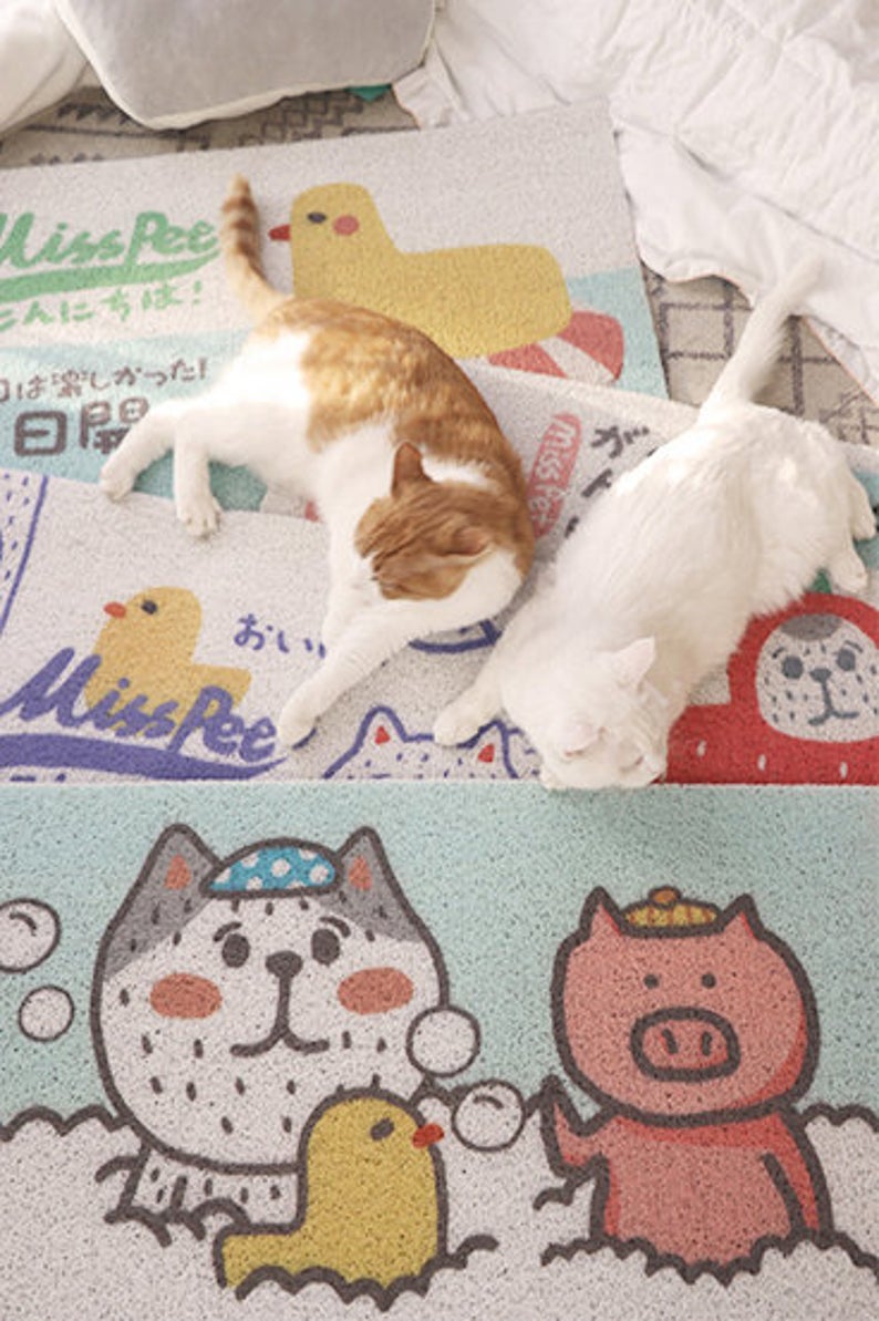 Japanese Style Super Cute Pet Litter Mat